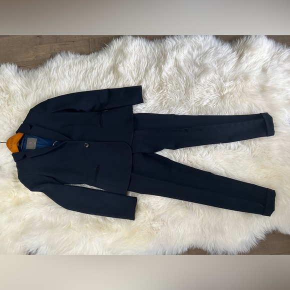 COPY - Seventy Venezia blazer and trousers navy costume - Picture 8 of 11
